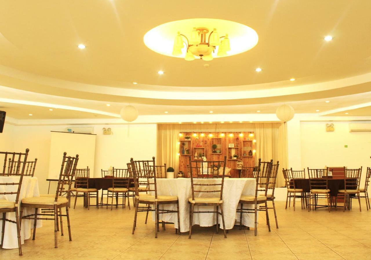 Altaroca Mountain Resort Antipolo Exteriör bild